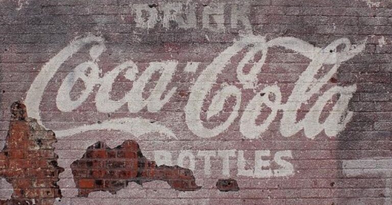 Nostalgic Catchphrases That Made ’70s Commercials Utterly Unforgettable